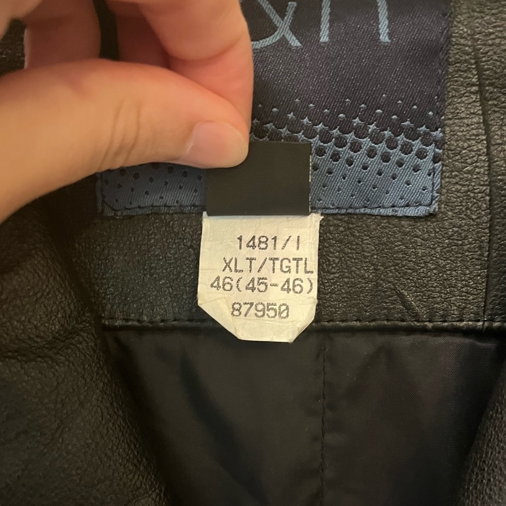 R&R Genuine Leather Jacket - Picture 6 of 7